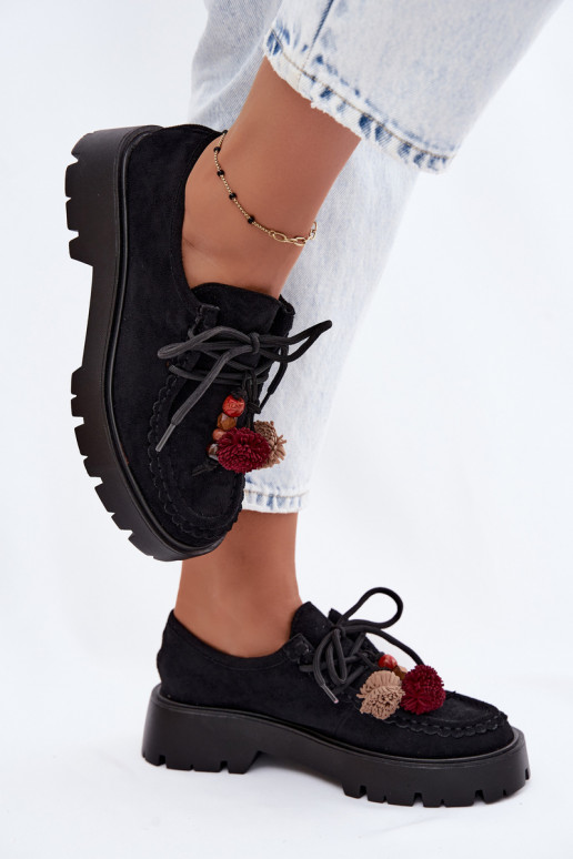 Zapatos con bonitos detalles de ante sintético en negro Melonia