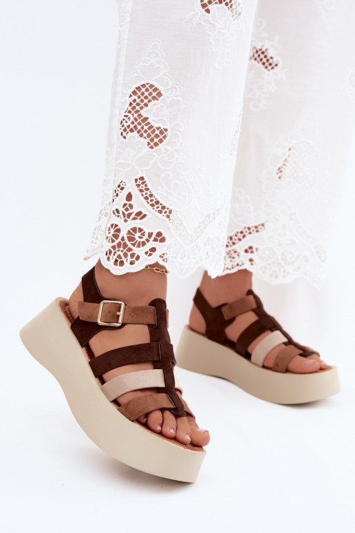 Sandalias con plataforma y tiras de ante sintético en marrón Glimelle