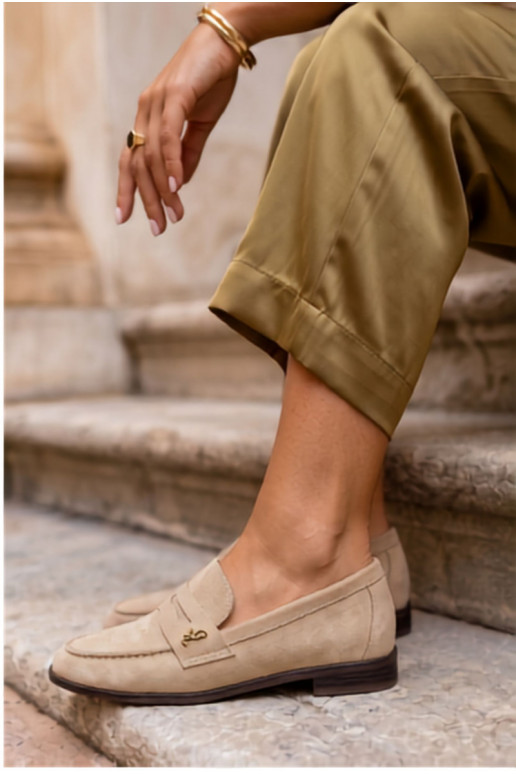 Mocasines de mujer de ante sintético color arena Prestelle