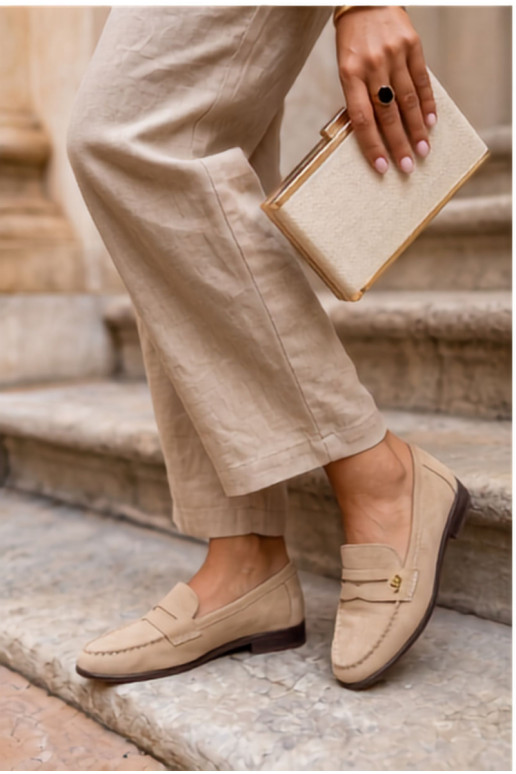 Mocasines de mujer de ante sintético color arena Prestelle