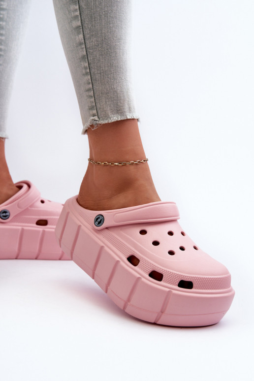 Zapatillas ligeras de mujer con plataforma en color rosa Itubia