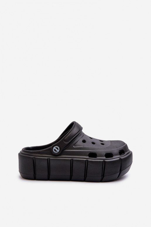 Zapatillas ligeras de mujer con plataforma en color negro Itubia