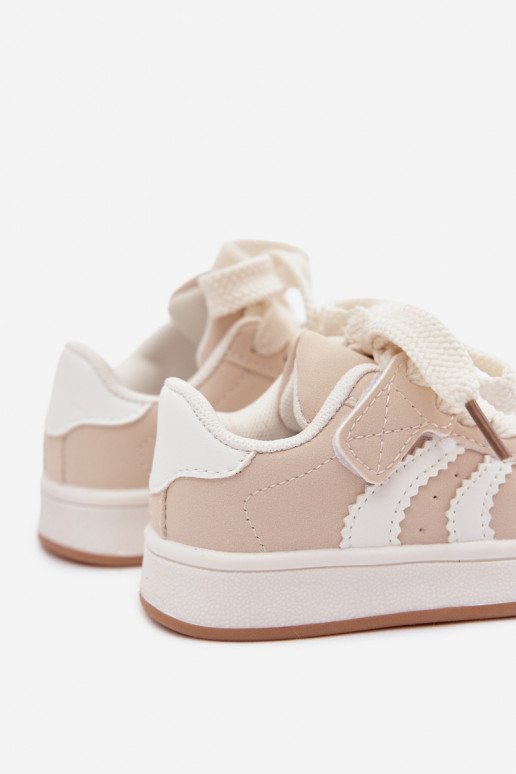 Zapatillas para niños con cierres de velcro en cuero sintético color arena Zoya