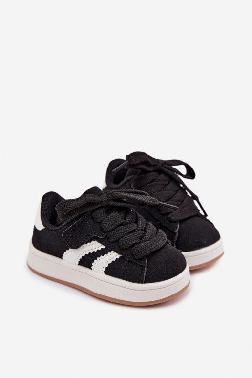 Zapatillas para niños con cierres de velcro en cuero sintético color negro Zoya