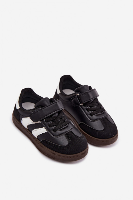 Zapatillas para niños con cierres de velcro en cuero sintético color negro Ronja