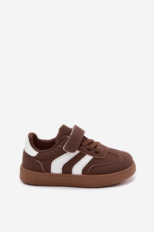 Zapatillas para niños con cierres de velcro en cuero sintético color marrón Ronja