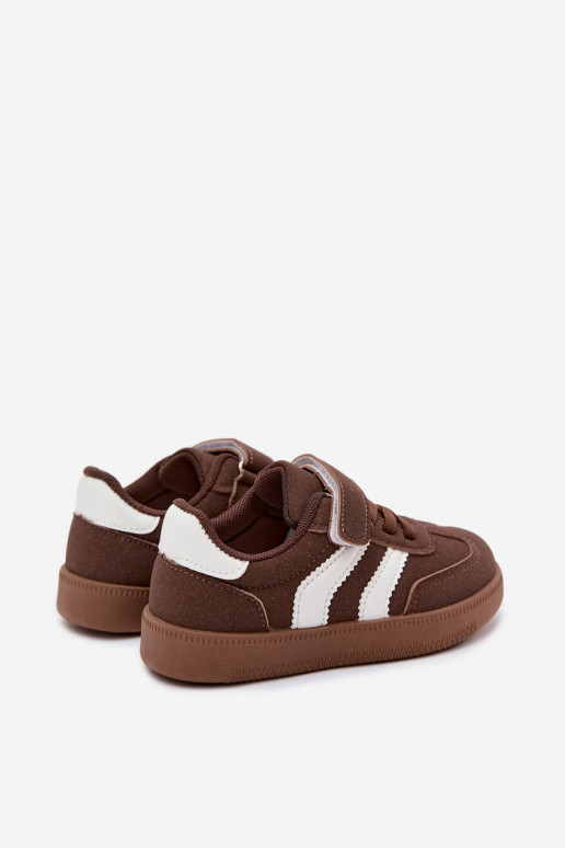 Zapatillas para niños con cierres de velcro en cuero sintético color marrón Ronja