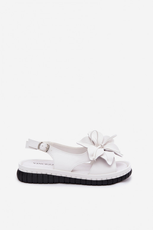 Sandalias de mujer blancas con anillos decorativos Vinceza 66917