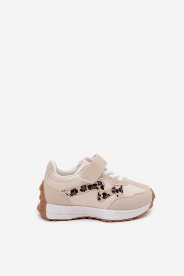 Zapatillas infantiles con velcro y estampado de leopardo en color arena Cosima 2