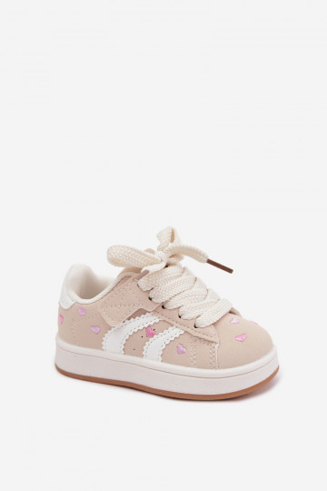 Zapatillas infantiles con corazones en color arena Embla