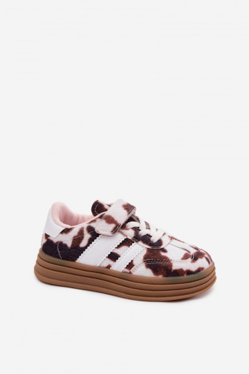 Zapatillas deportivas infantiles con velcro en marrón Satinia