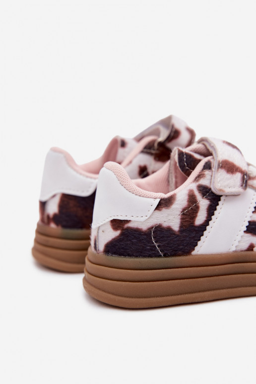 Zapatillas deportivas infantiles con velcro en marrón Satinia