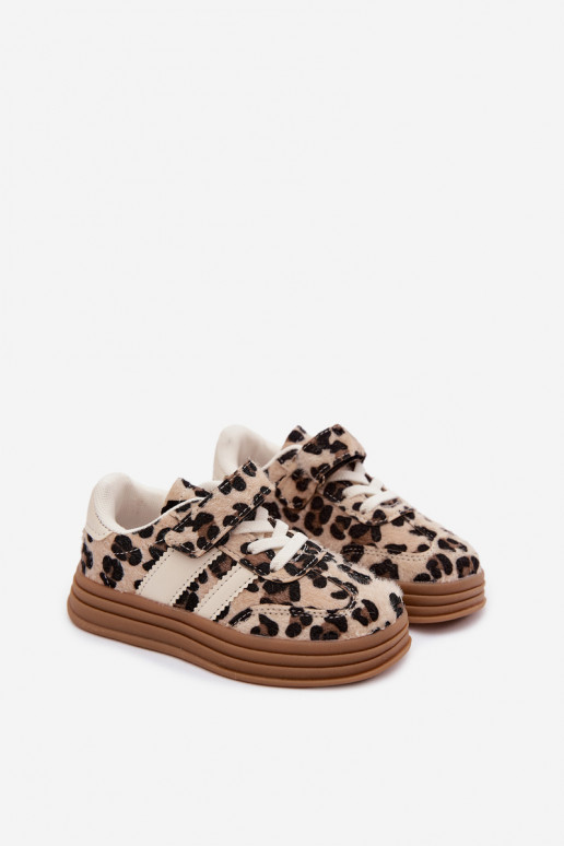 Zapatillas deportivas infantiles con estampado de leopardo y velcro en color arena Satinia