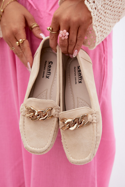 Mocasines dorados para mujer con cadena de ante sintético color arena Amaretto
