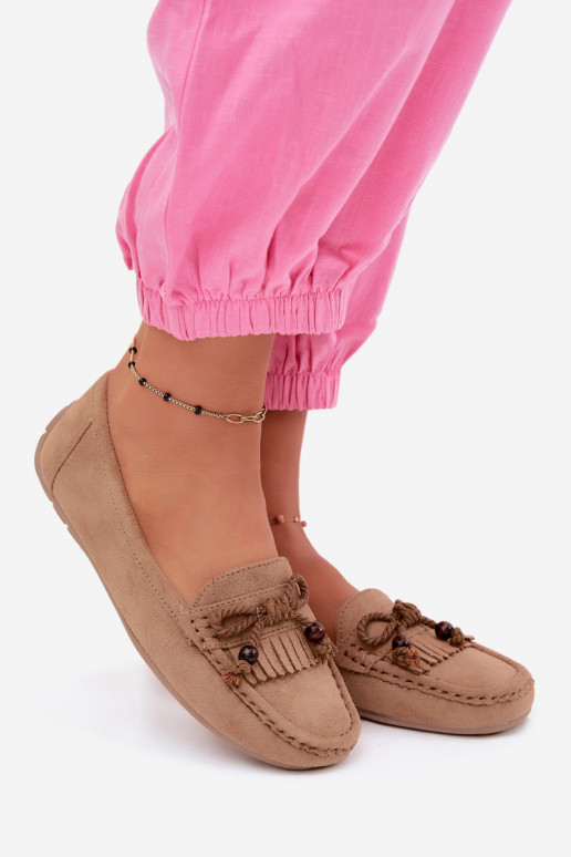Mocasines planos para mujer con lazos y borlas de ante sintético color arena Bluebell
