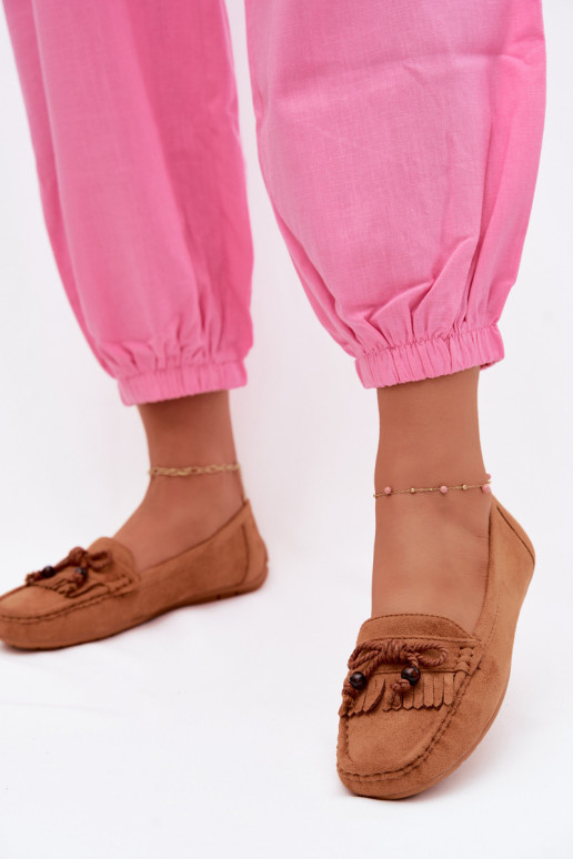 Mocasines para mujer con lazos y flecos en ante sintético color marrón Bluebell