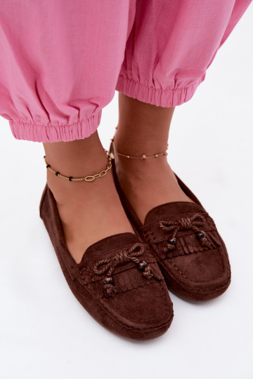 Mocasines para mujer con lazos y flecos en ante sintético color chocolate Bluebell