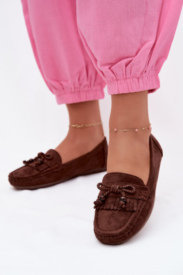 Mocasines para mujer con lazos y flecos en ante sintético color chocolate Bluebell 2