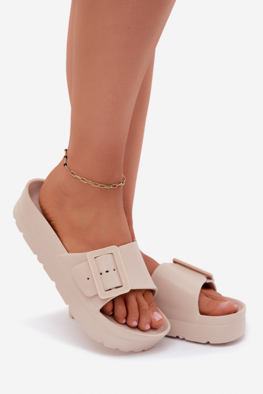 Zapatillas beige de mujer con plataforma y hebillas Caramel