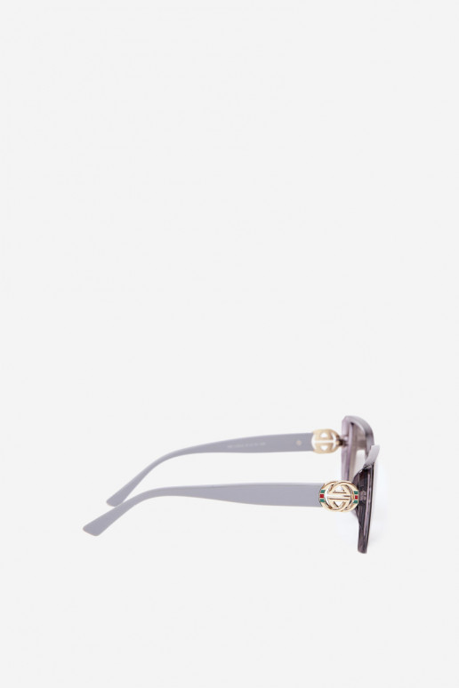 Gafas de sol con detalles decorativos en color gris