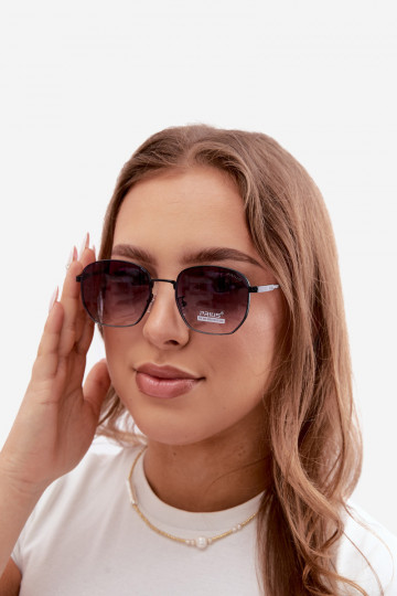 Gafas de sol con montura delgada UV 400 en color negro