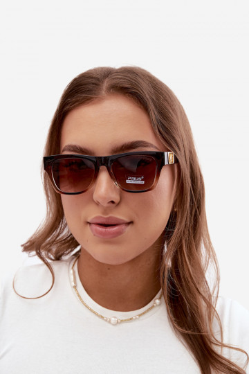 Gafas de sol de mujer con filtro UV en color marrón