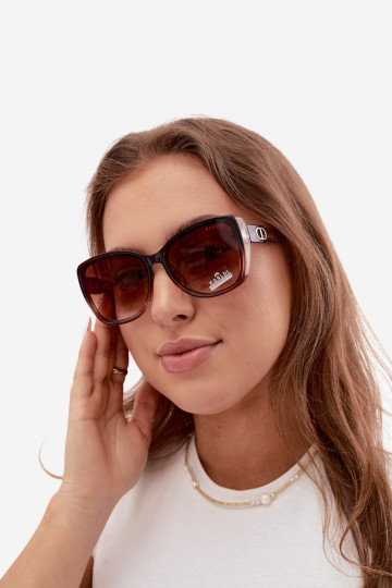 Gafas de sol de mujer tipo gato en color marrón