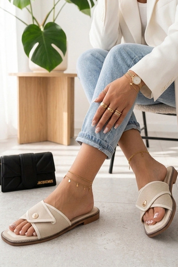 Zuecos elegantes blancos para mujer con adornos Prudence 2