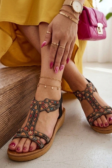 Sandalias negras para mujer adornadas con piedras de colores Orion