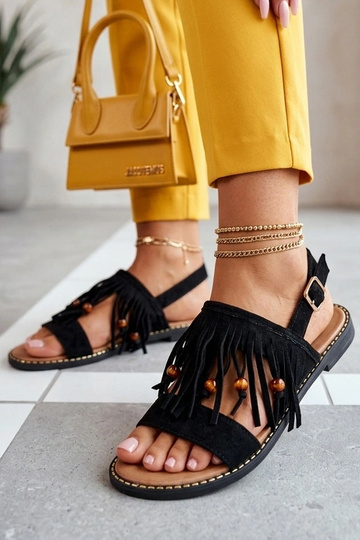 Sandalias planas negras con flecos Gladys
