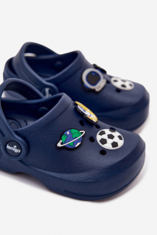 Zuecos ligeros para niños azul oscuro con hebillas LEMIGO COSMO