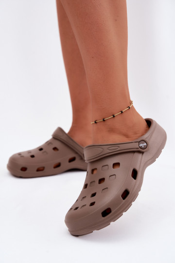 Zuecos ligeros para mujer marrones LEMIGO 806 2