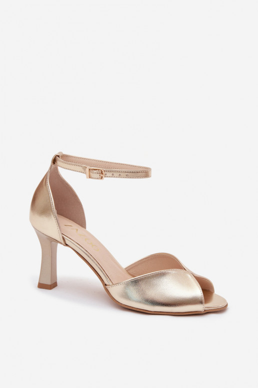 Sandalias doradas para mujer con tacón bajo Zazoo 1120