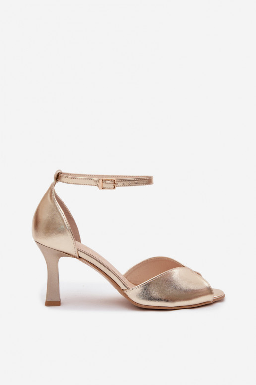 Sandalias doradas para mujer con tacón bajo Zazoo 1120
