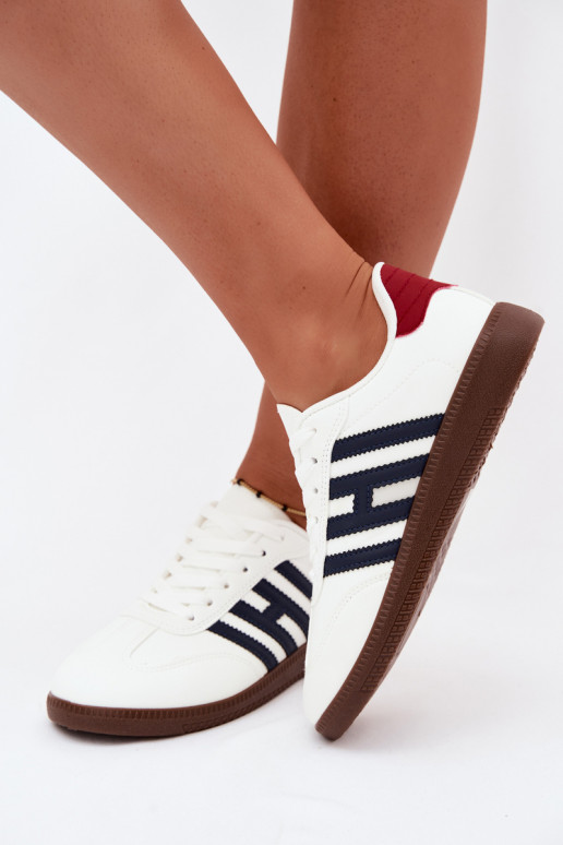 Zapatillas de hombre blancas con correas Chrissy