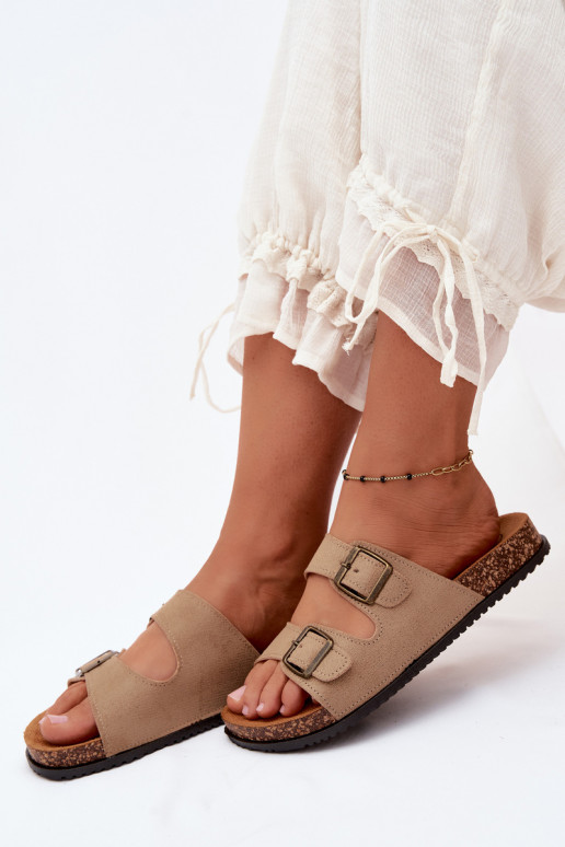 Zapatillas de mujer color arena con hebillas Brigid