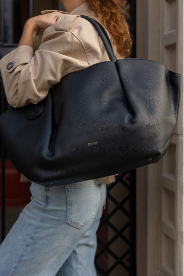 Gran bolso de mano para mujer Big Star SS574005 negro