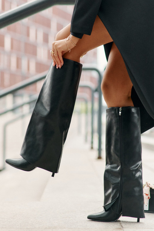 Botas largas calentitas con tacones finos y choleika cosida en negro Tamonia
