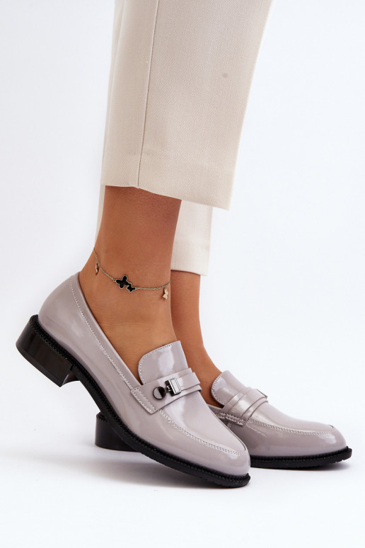 Mocasines de charol para mujer en color gris Nerilaja