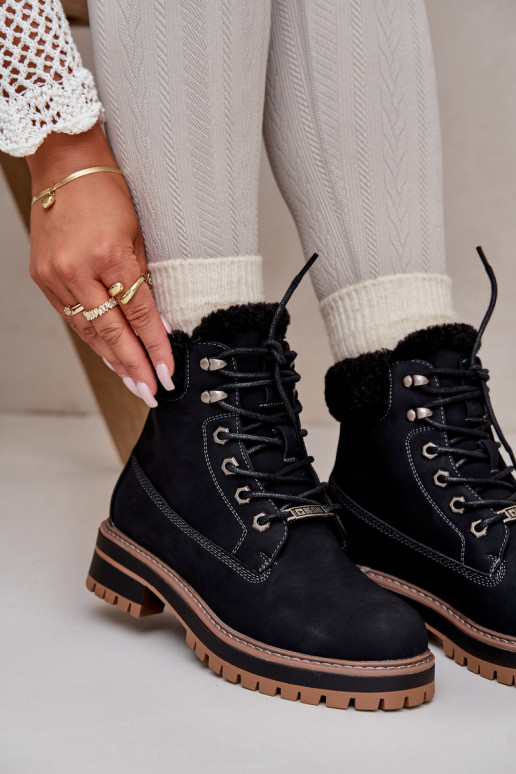Botas aisladas para mujer en color negro Big Star OO274A287