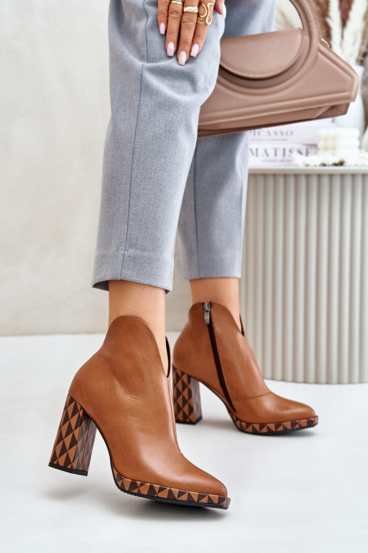 Botines de cuero marrón con tacones Laura Messi 2836