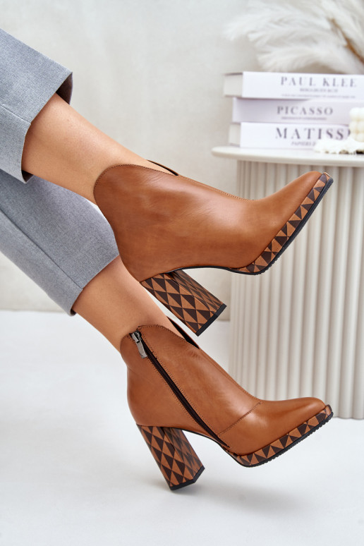 Botines de cuero marrón con tacones Laura Messi 2836