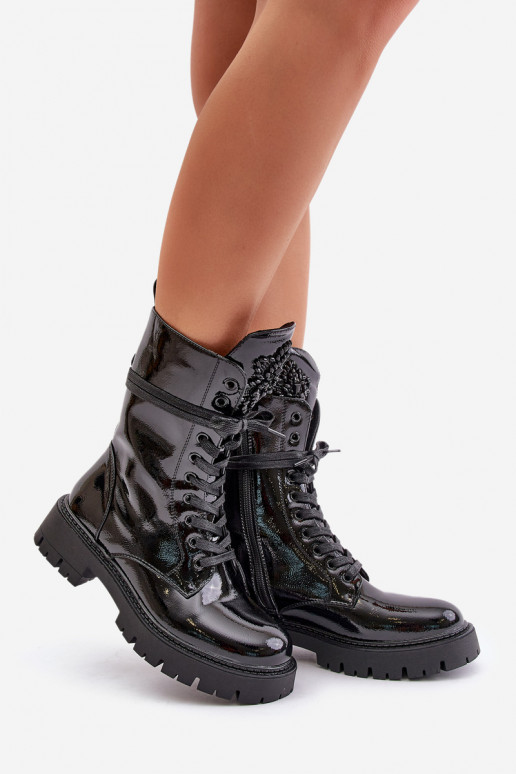 Botines de trabajo negros con adornos y efecto charol Kelilea