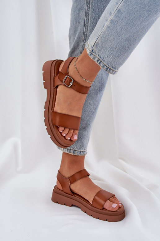 Sandalias marrones para mujer con plataforma Evaretha