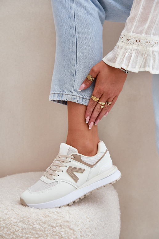 Zapatillas de mujer en cuero sintético color arena Berieta