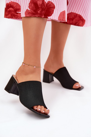 Chanclas de mujer con tacón bloque en negro INenilan 2