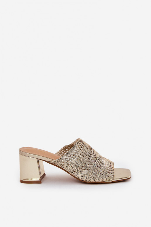 Chanclas de mujer con trenzado y tacones en dorado Ciariloria