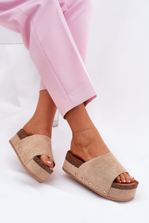 Chanclas de mujer en plataforma de ante sintético caqui Vinnibe