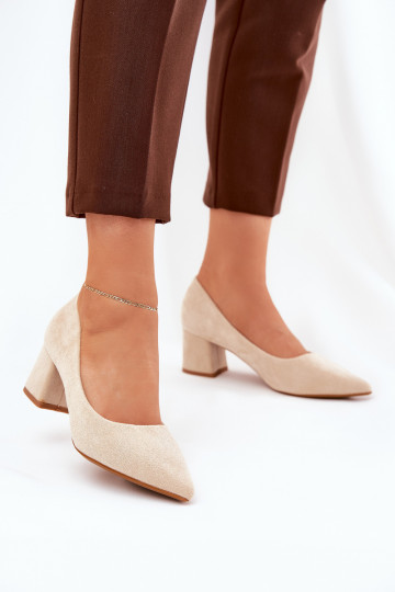 Zapatos de mujer con puntas puntiagudas y tacones en arena Merinette
