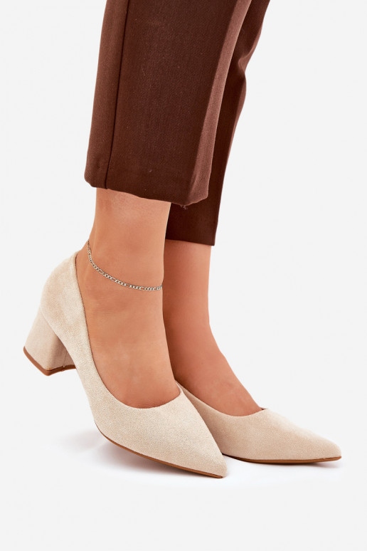 Zapatos de mujer con puntas puntiagudas y tacones en arena Merinette